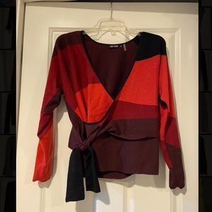 NIC+ZOE v-neck sweater with tie in front
